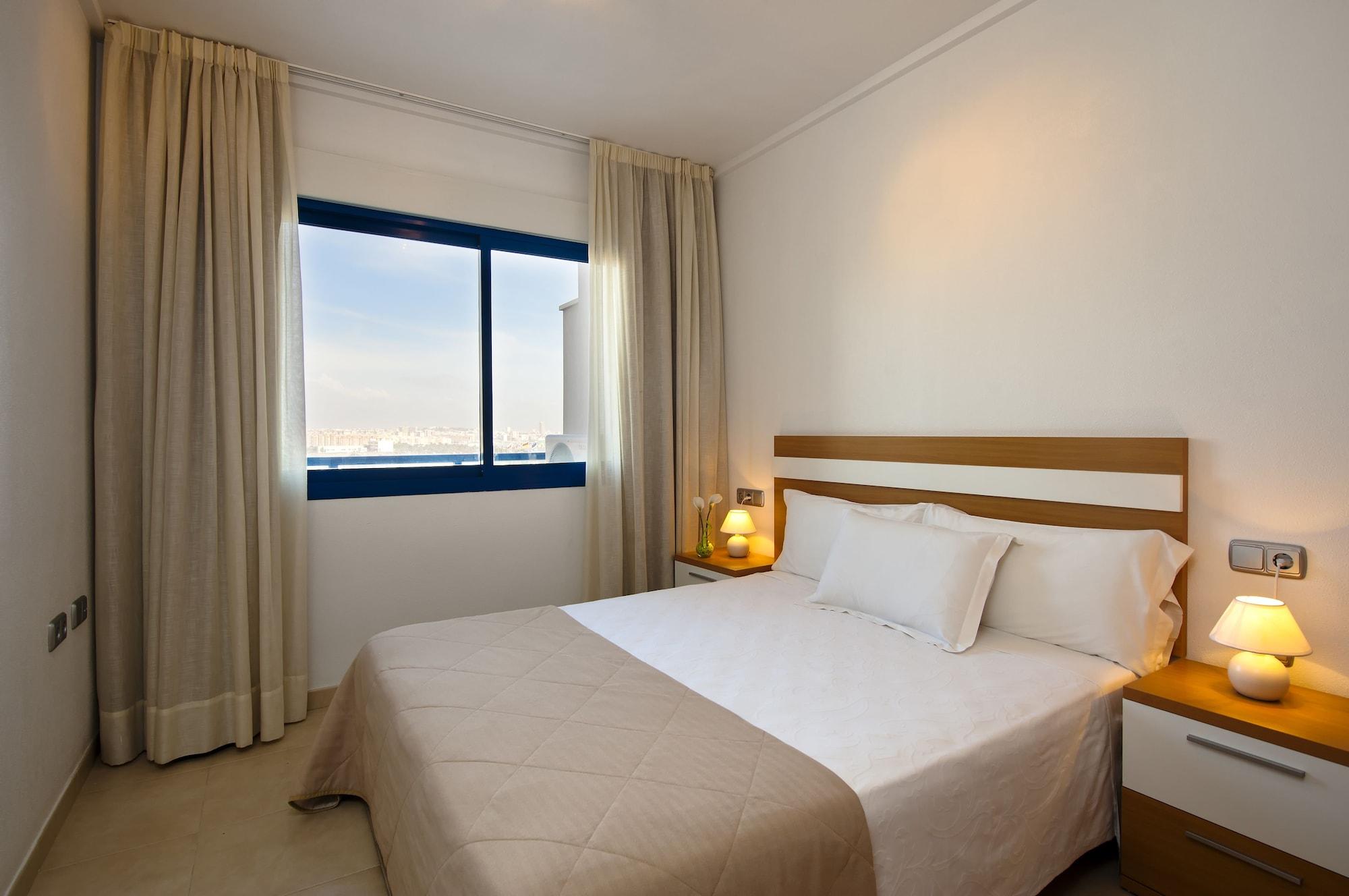 อาลิกันเต ฮิลล์ Aparthotel ภายนอก รูปภาพ